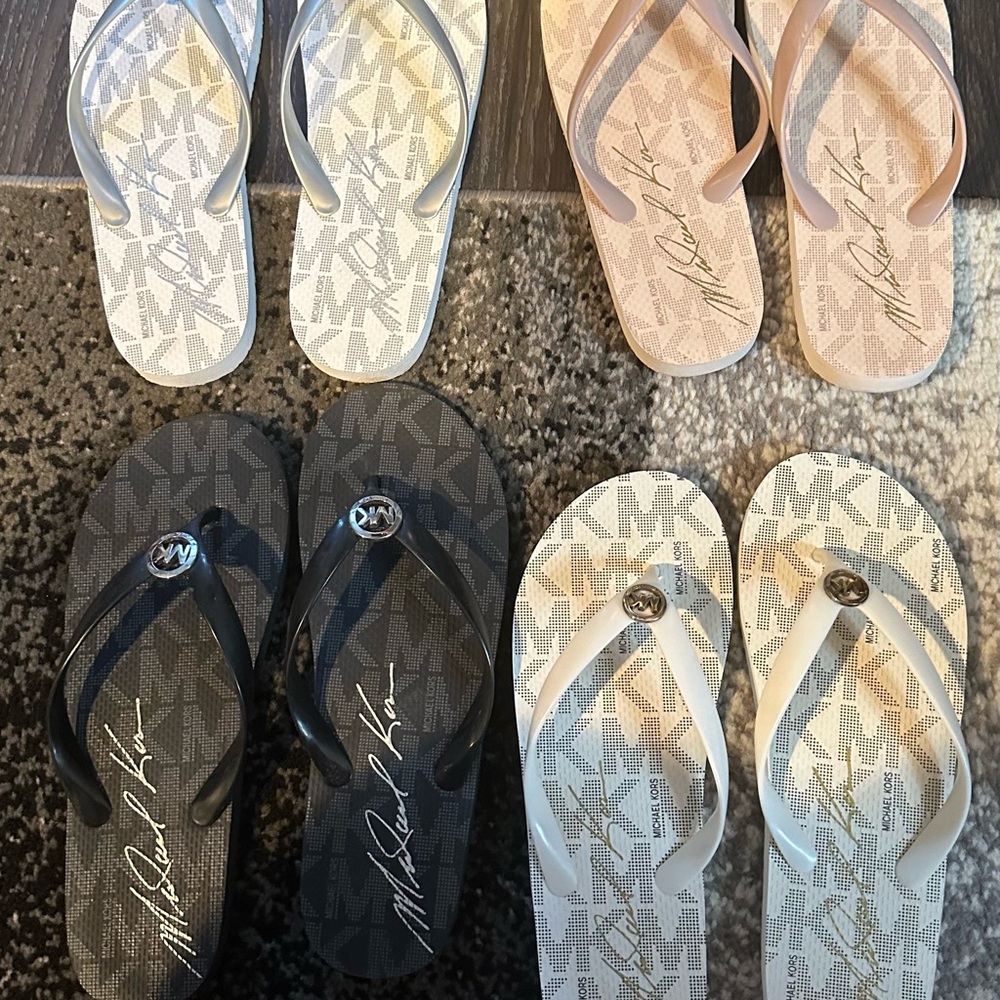 Bundle Michael Kors Signature Flip Flops in Black, White, Pink and silver